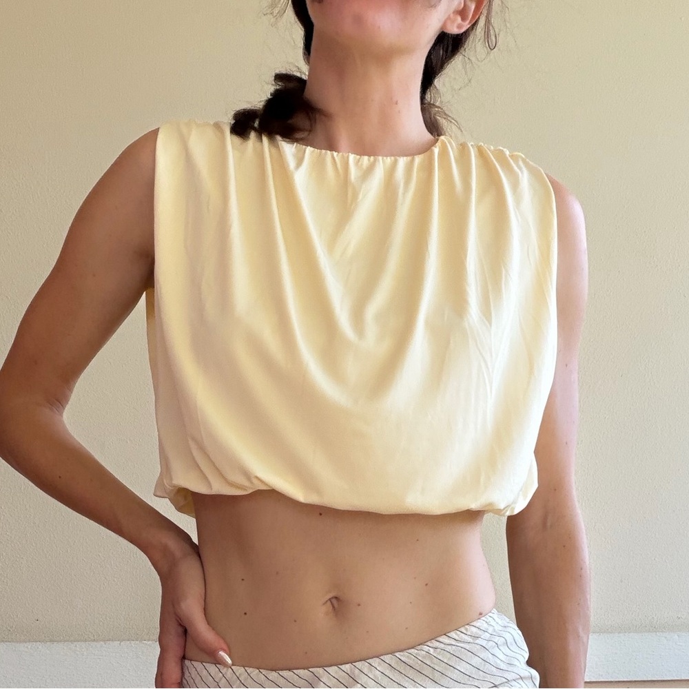 H&M Cream Sleeveless Blouse